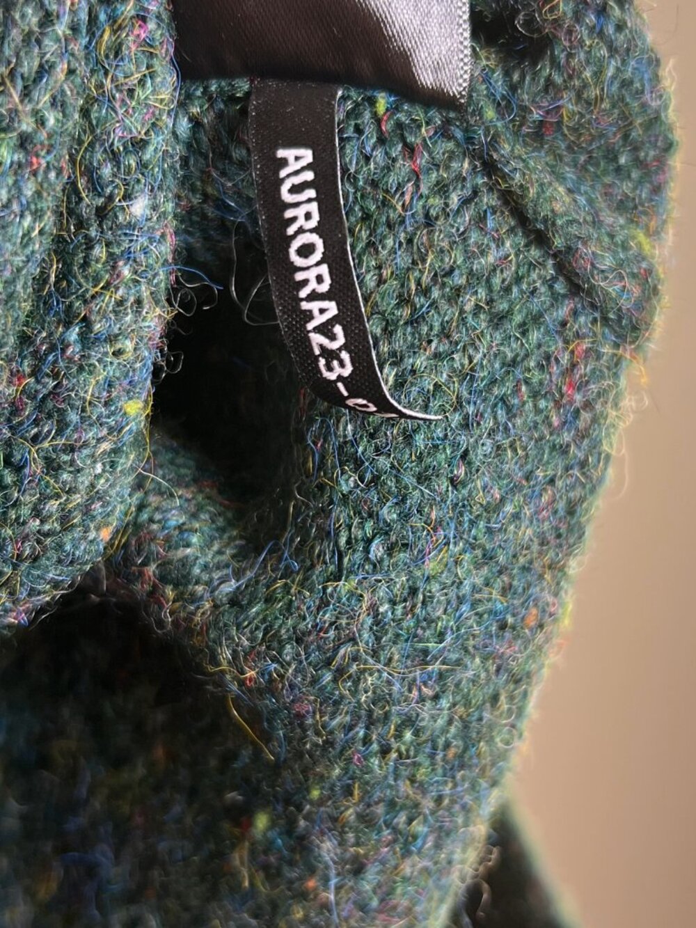 Well Worn Green Donegal Tweed Mock Neck Sweater Large - Picture 3 of 5
